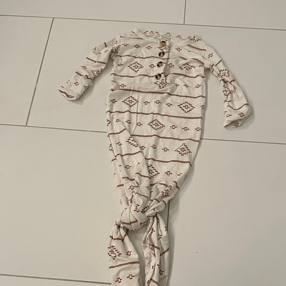 Lou Lou white and Brown Patterned Baby Gown Newborn